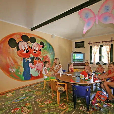 Aqua ホテル マルマリス