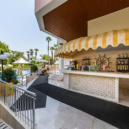 Aqua Отель Мармарис