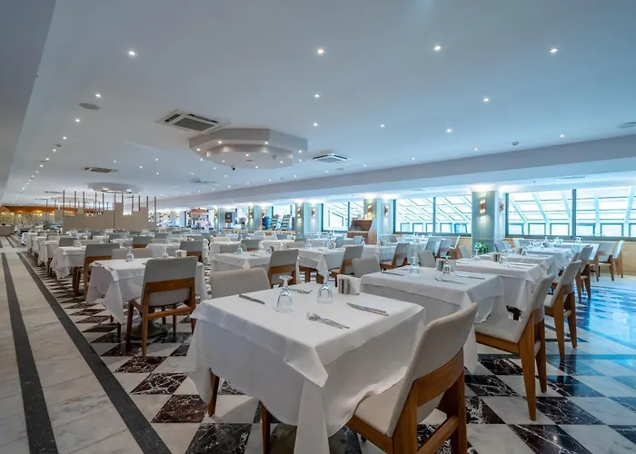 ホテル Aqua マルマリス